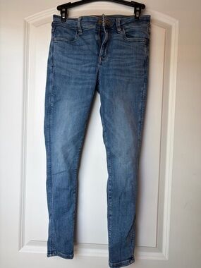 American Eagle Women’s Blue Skinny Jeans